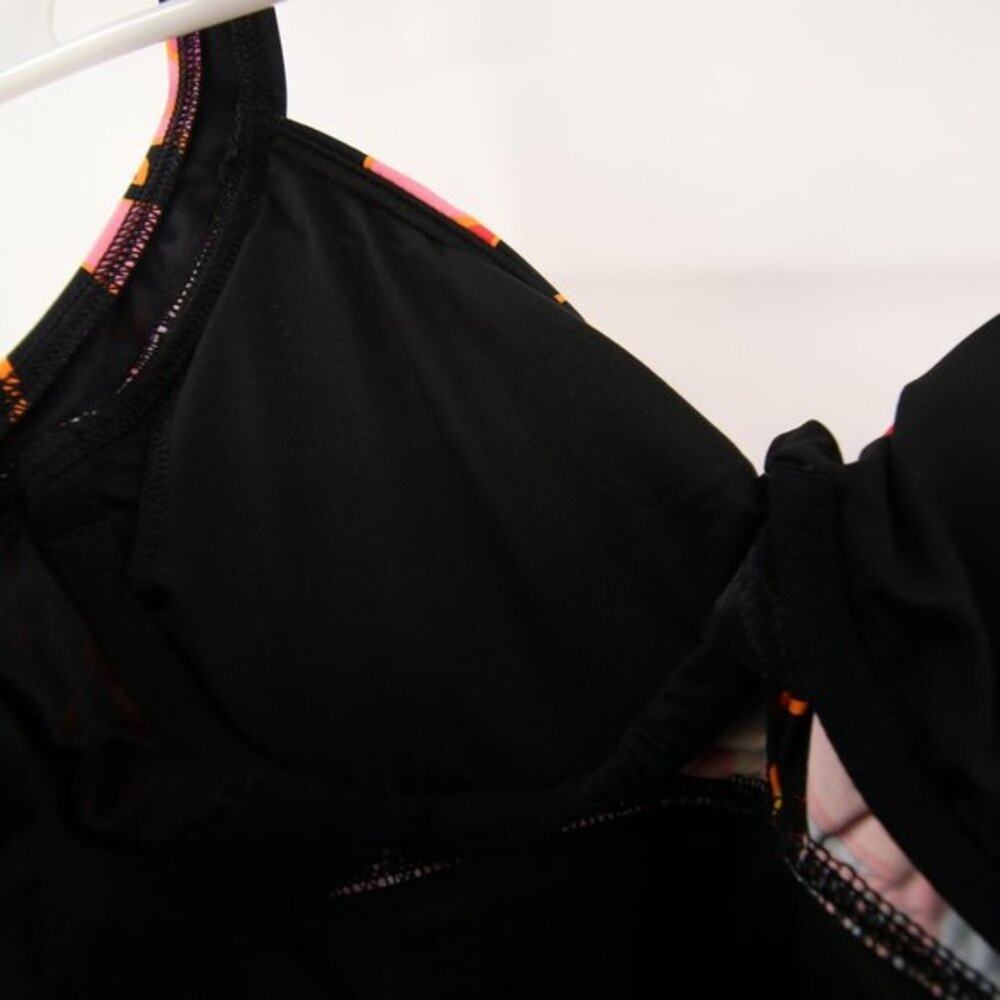 Lands End Black Pink Floral Criss Cross Twist Swim Tankini Top Size 4 D NWOT - Picture 6 of 8